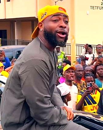 Davido Declares Exit From Politics, Fires Back at APC Chieftain Over Osun Election Role